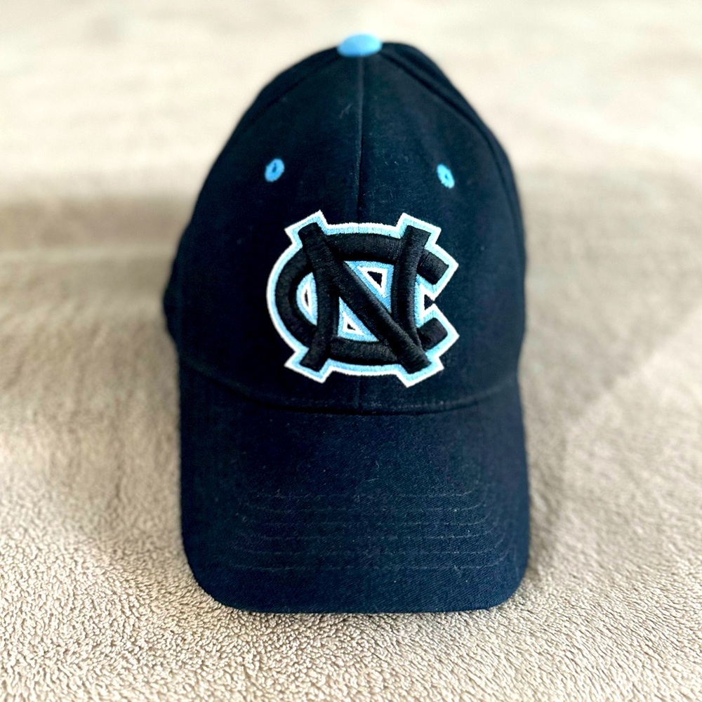 University of North Carolina Tar Heels fitted hat